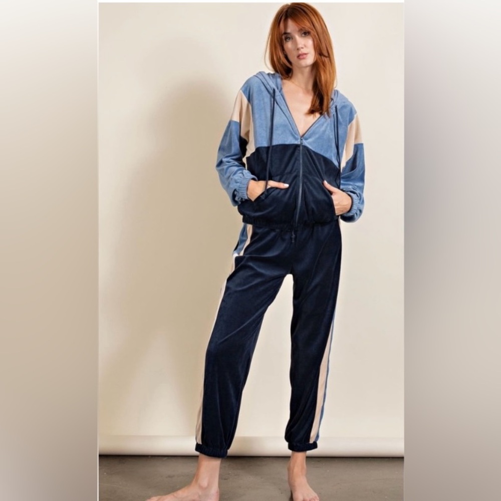 easel Colorblock Velour Track Joggers in Navy, Light Blue & Beige